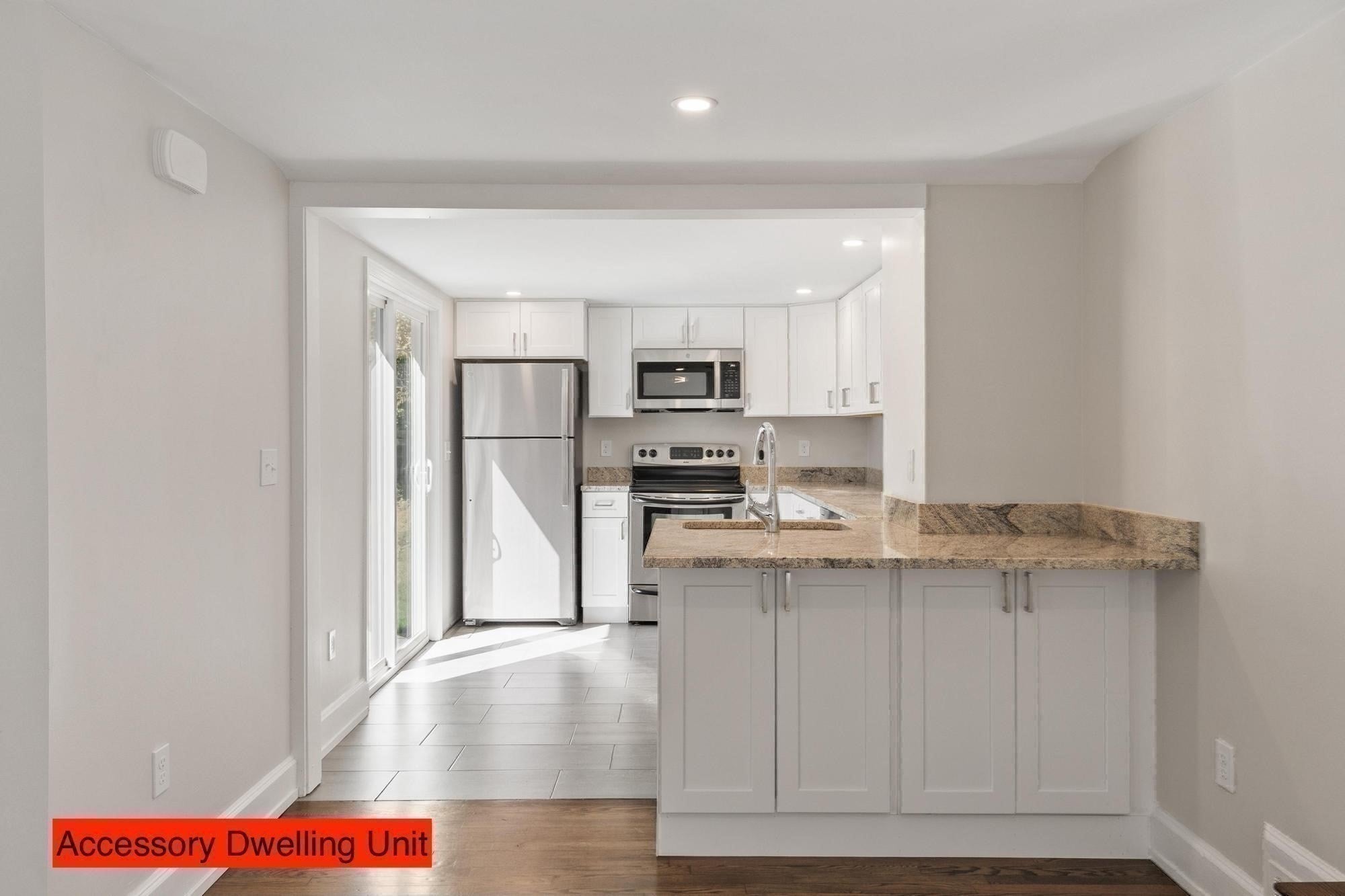 96 King St, Littleton, MA, 96 King St, Littleton, MA Photo #34