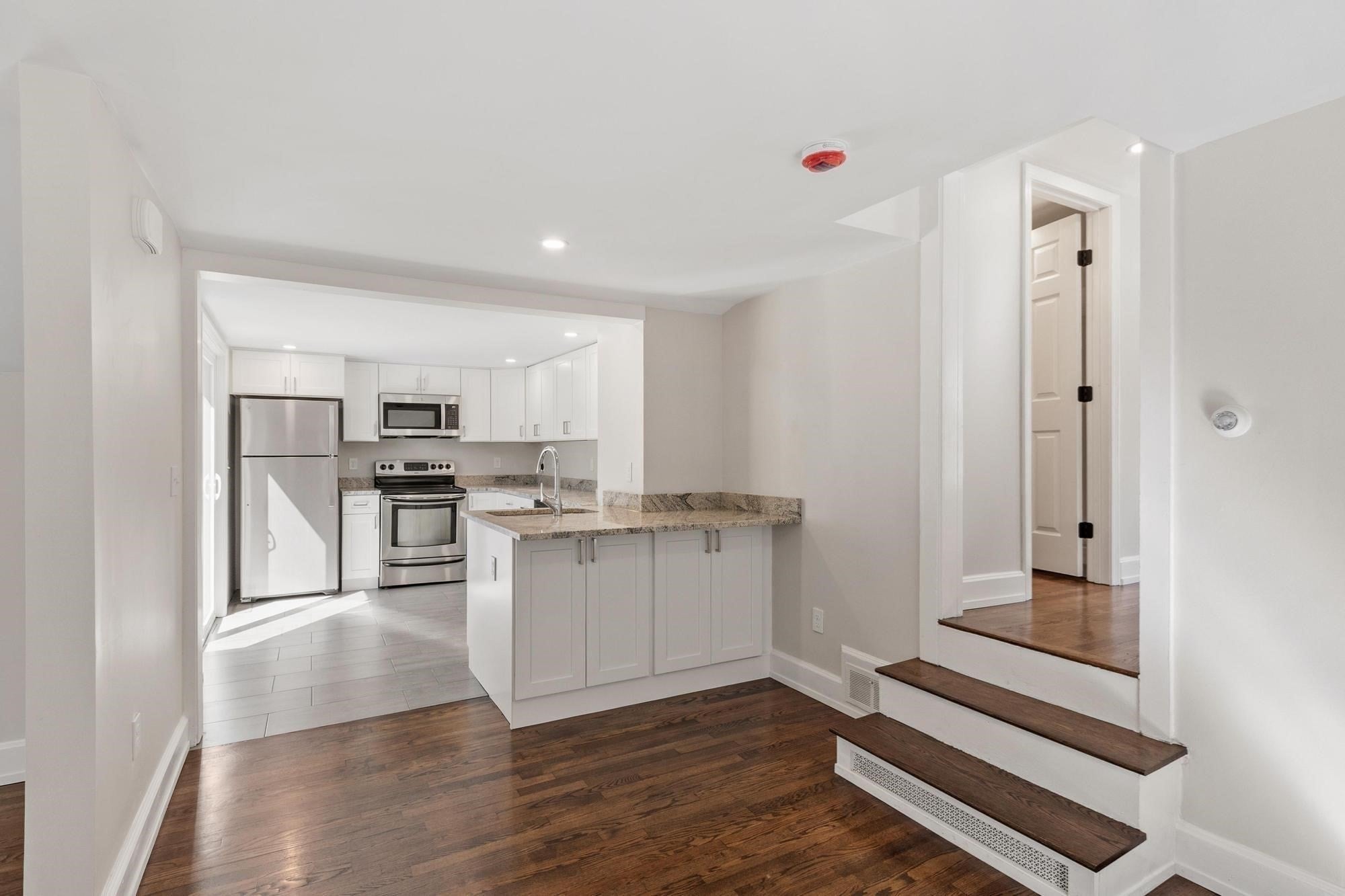 96 King St, Littleton, MA, 96 King St, Littleton, MA Photo #26