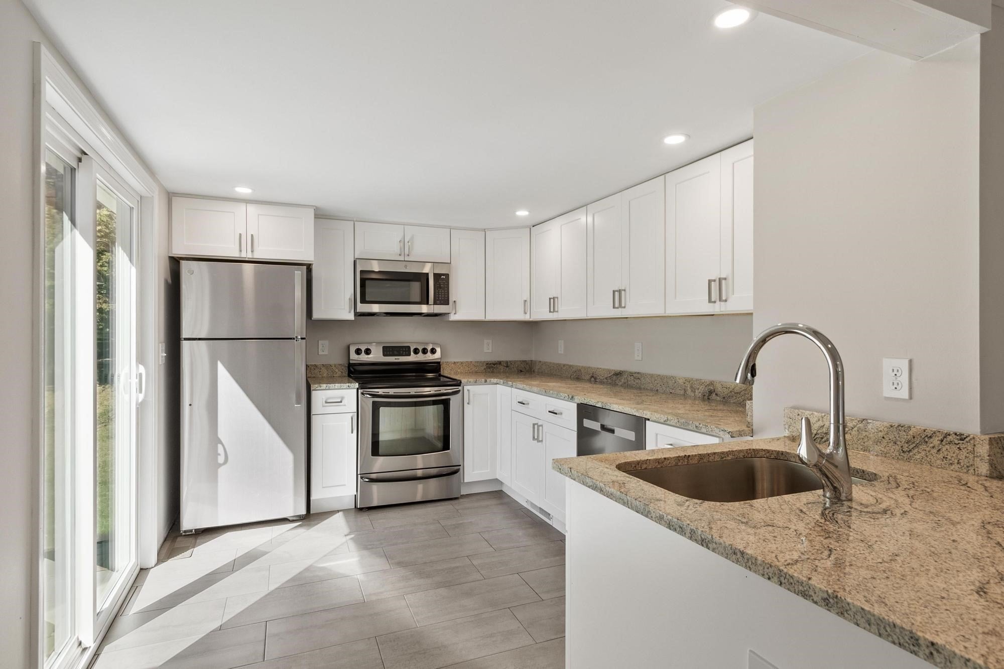 96 King St, Littleton, MA, 96 King St, Littleton, MA Photo #30