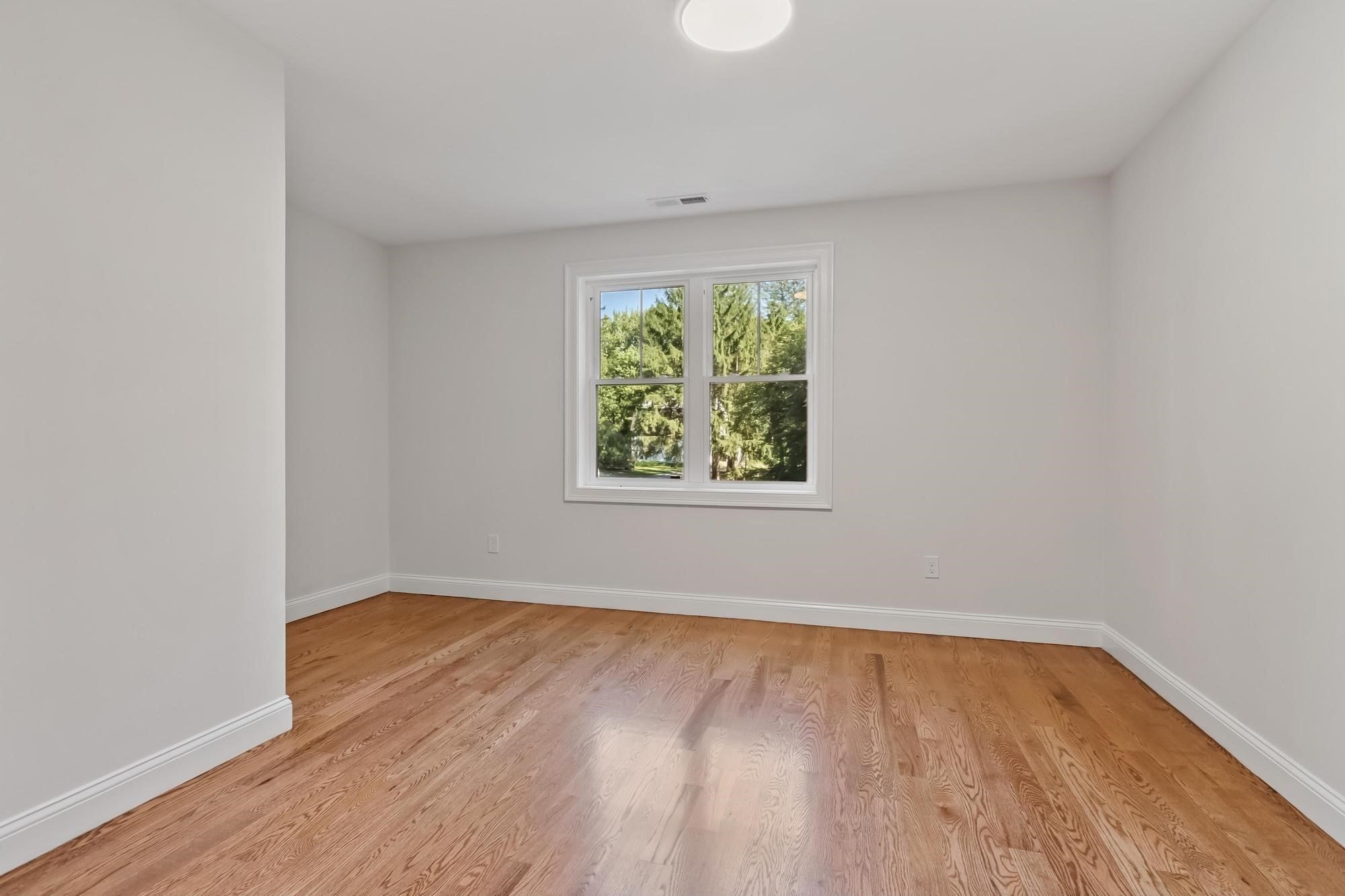 96 King St, Littleton, MA, 96 King St, Littleton, MA Photo #12