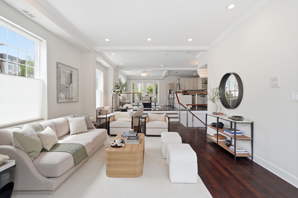 155 W 9th St. 1