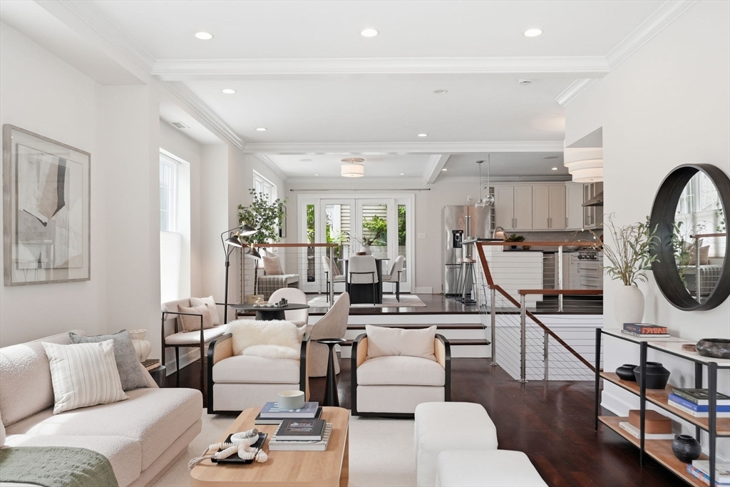 155 W 9th St. 1