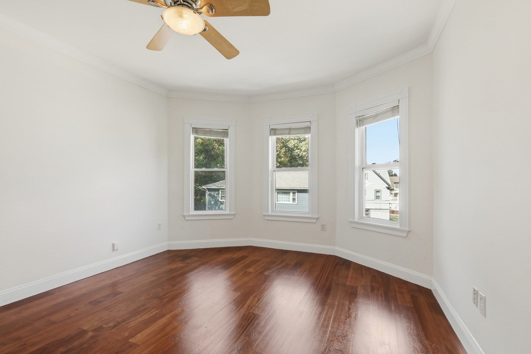 36 Howe St #3, Boston, MA, 36 Howe St #3, Boston, MA Photo #3