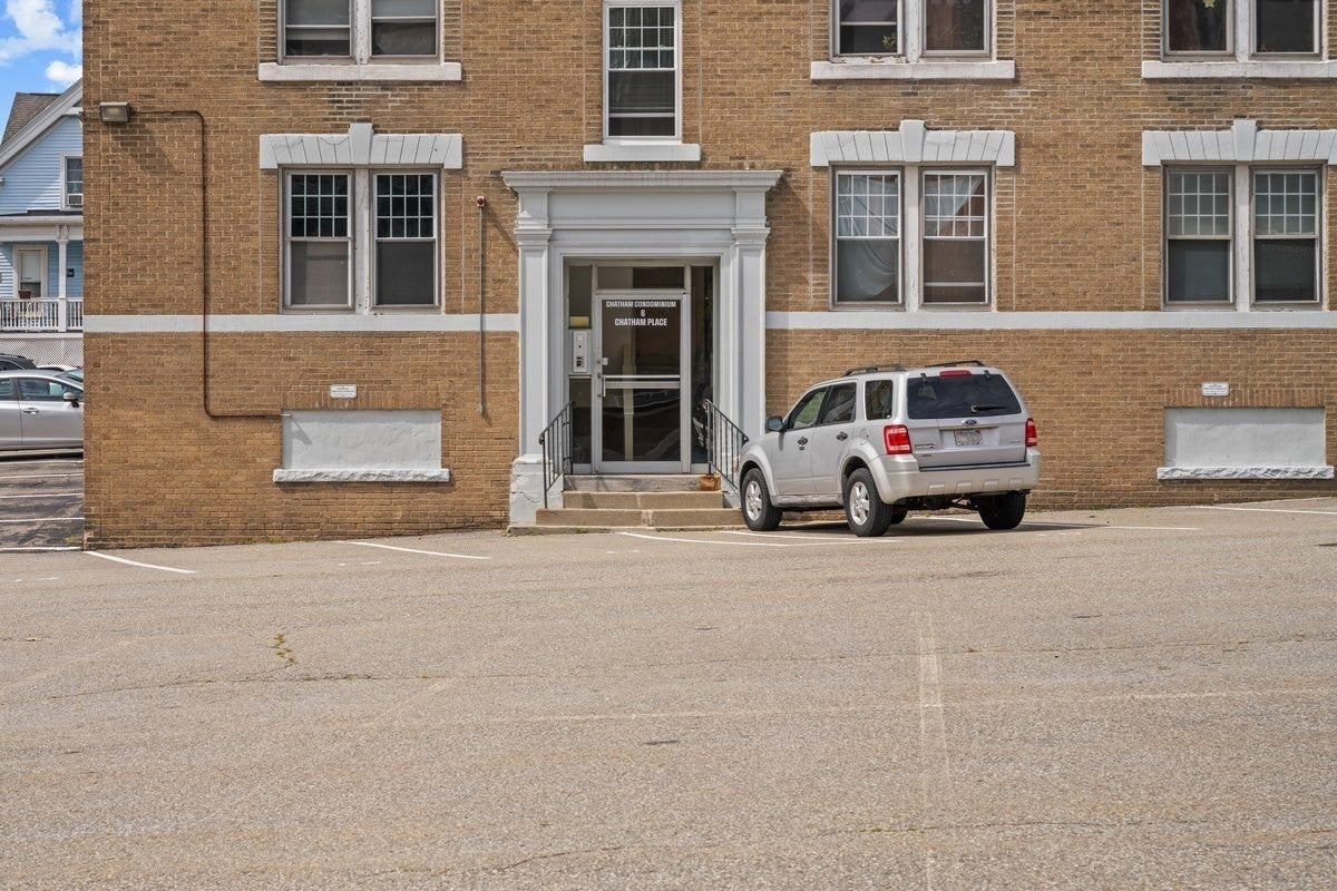 6 Chatham Pl 8