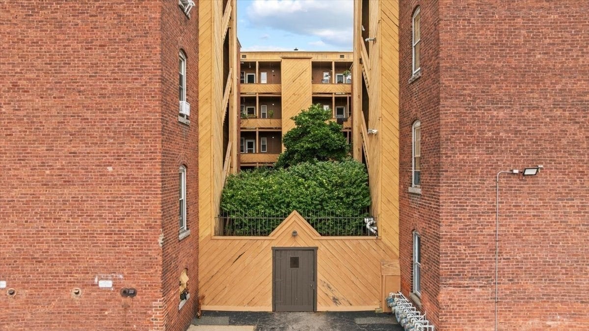 6 Chatham Pl #8, Worcester, MA, 6 Chatham Pl #8, Worcester, MA Photo #26