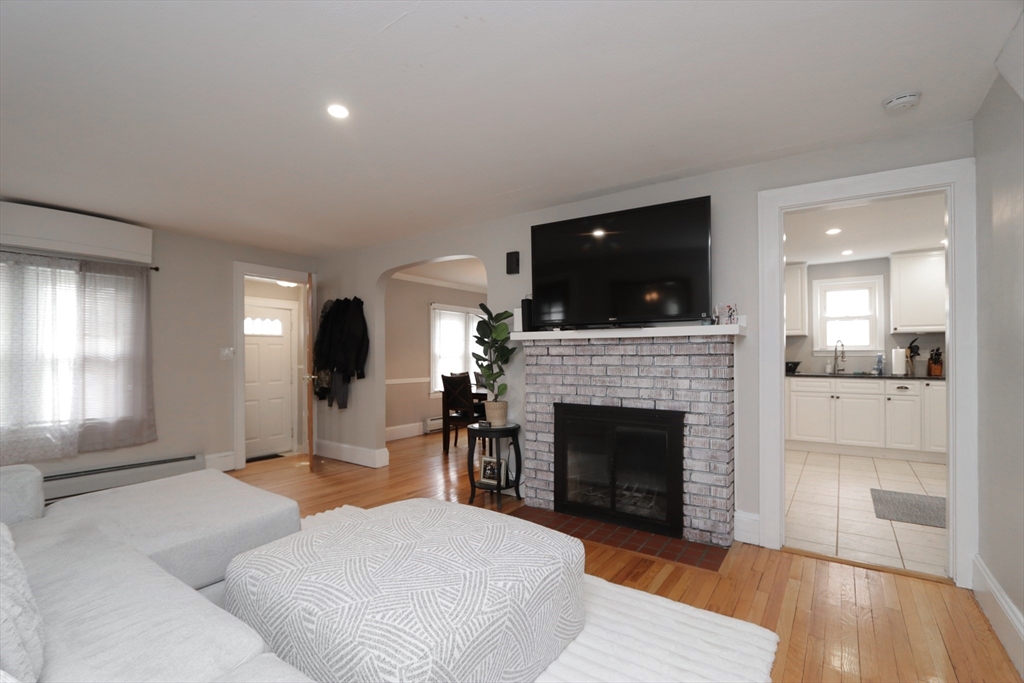 31 Thornton St