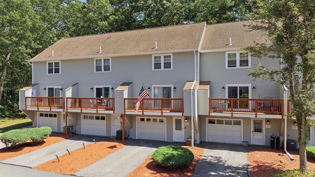 82 Patrick Rd 82