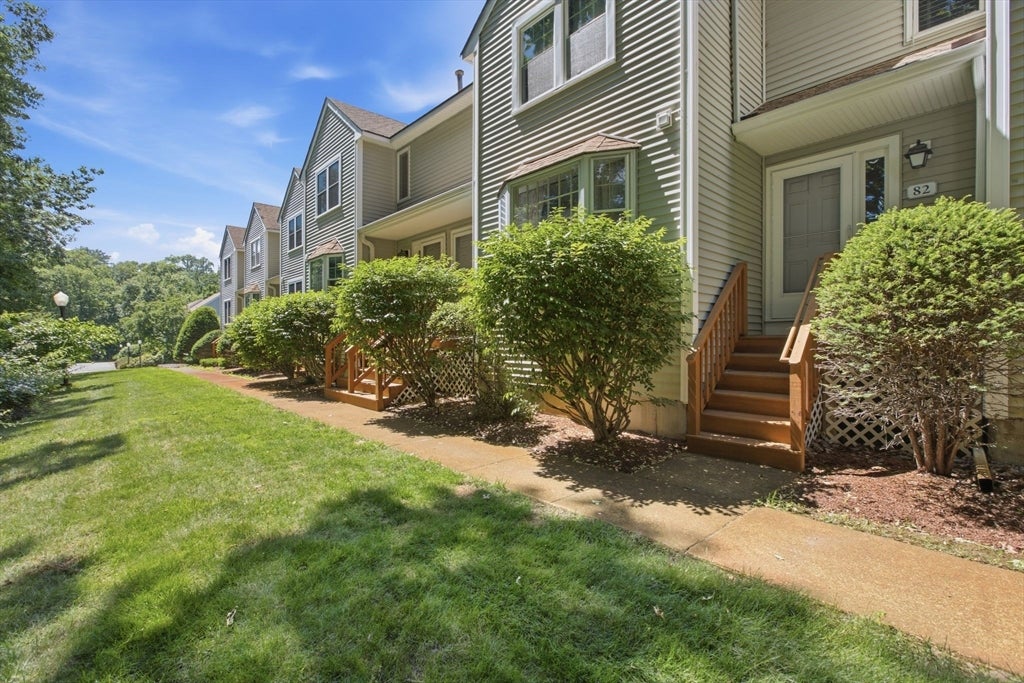 82 Patrick Rd 82