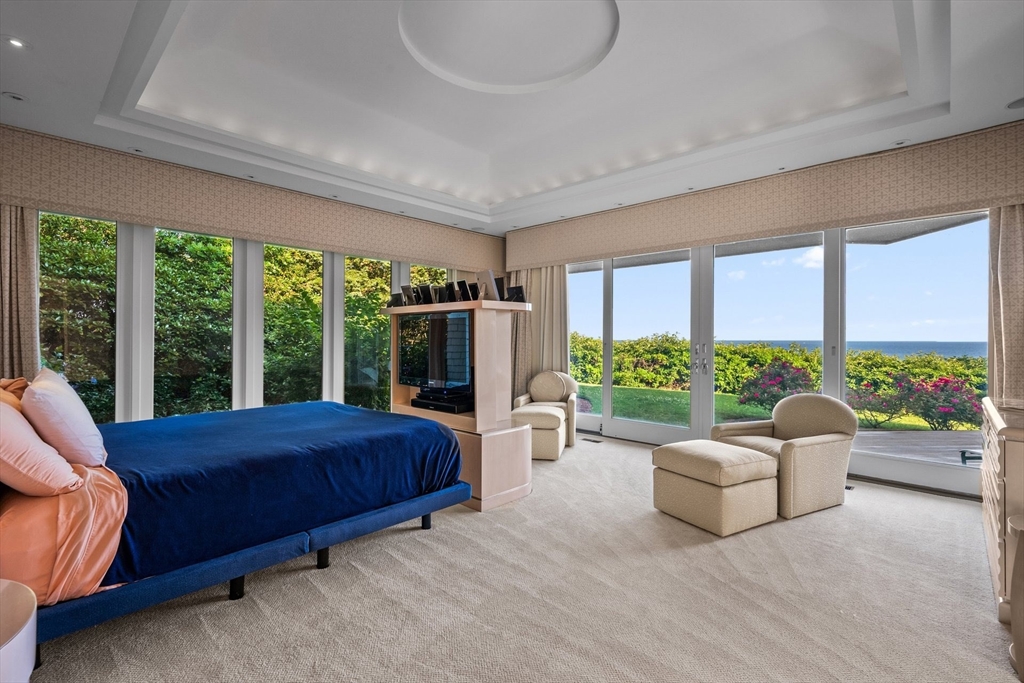 Mashpee, Massachusetts 02649, United States, 5 Bedrooms Bedrooms, ,6 BathroomsBathrooms,Residential,Active,190526