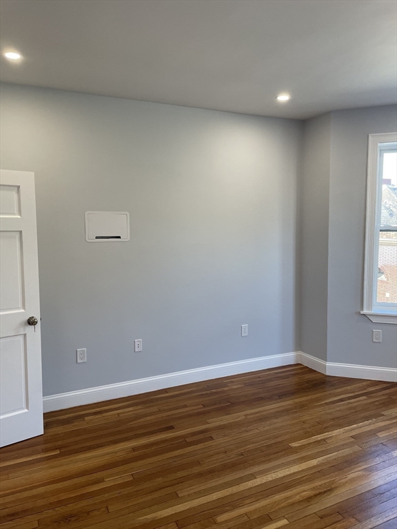 3 Alton PL #2, Brookline, MA Photo #28