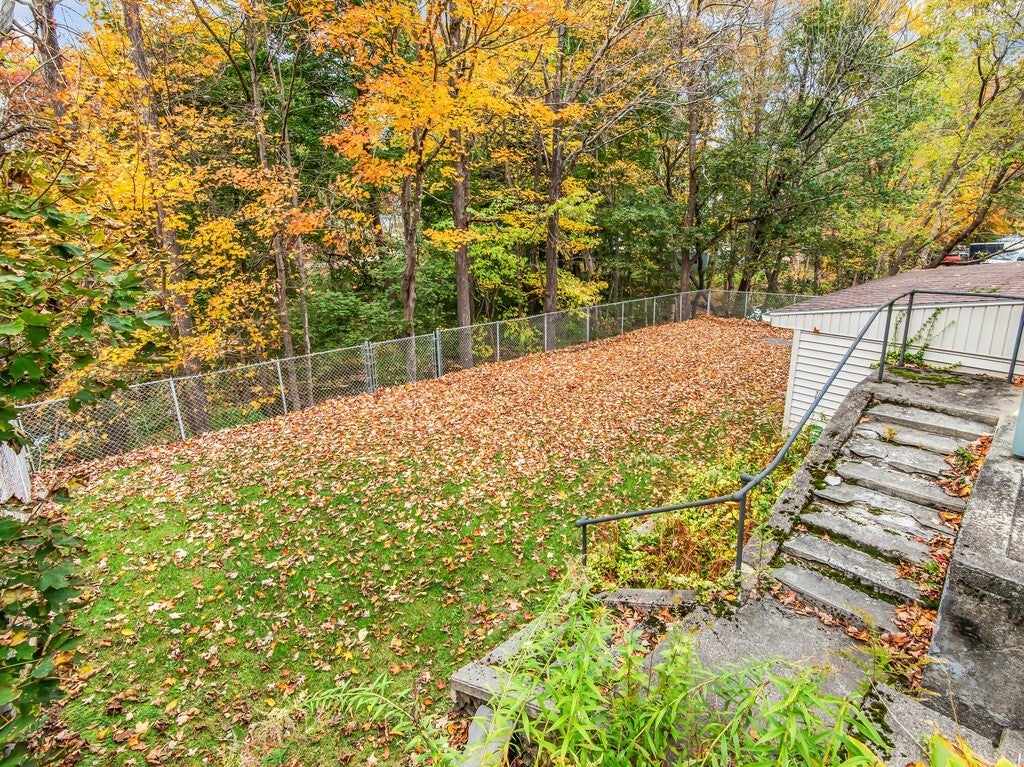 20 Roger St, Southbridge, MA Photo #33