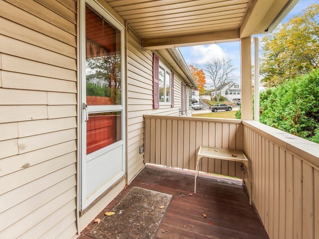 20 Roger St, Southbridge, MA Photo #24