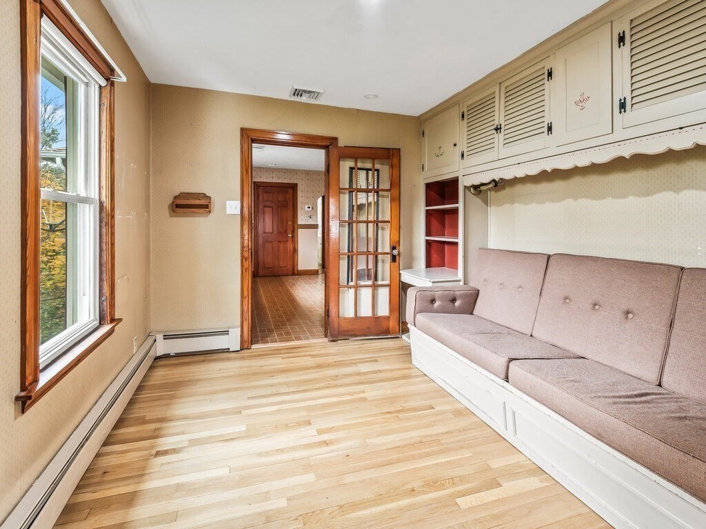 20 Roger St, Southbridge, MA Photo #16