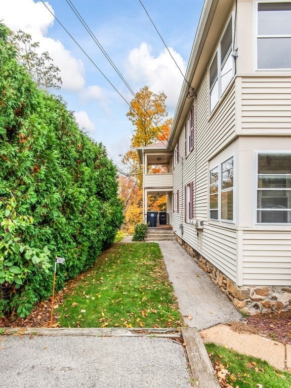 20 Roger St, Southbridge, MA Photo #26