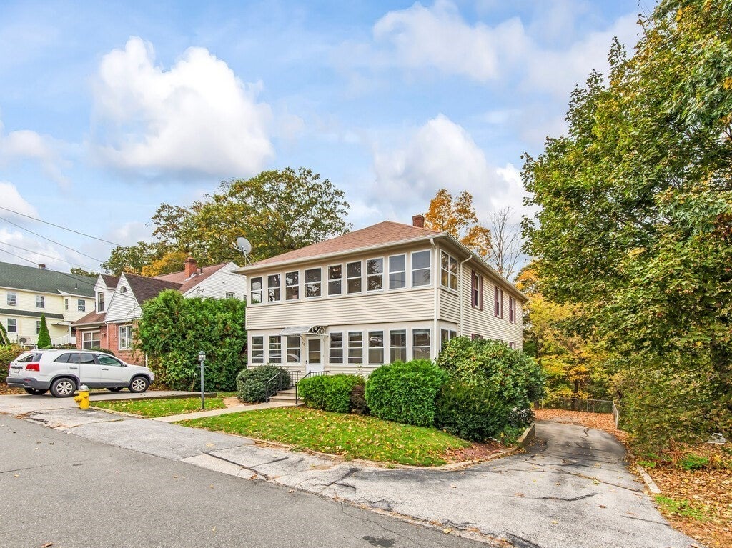 20 Roger St, Southbridge, MA Photo #28