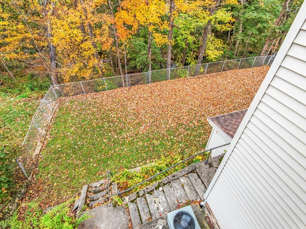 20 Roger St, Southbridge, MA Photo #34