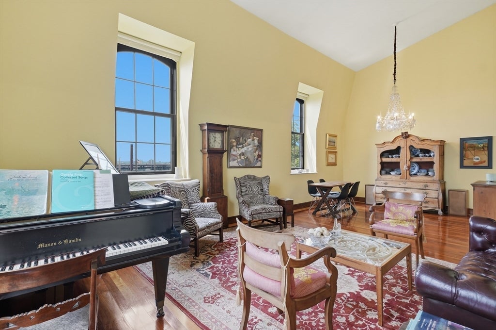 68 Baldwin Street 43