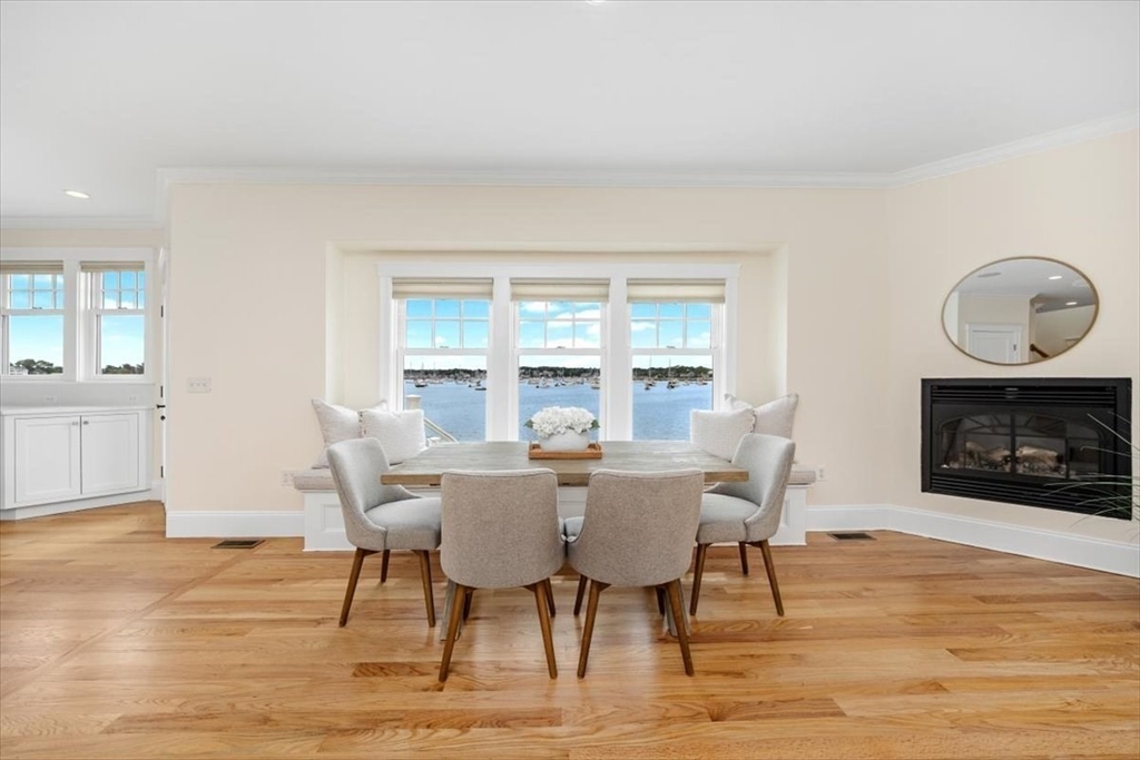 86 Lighthouse Rd
