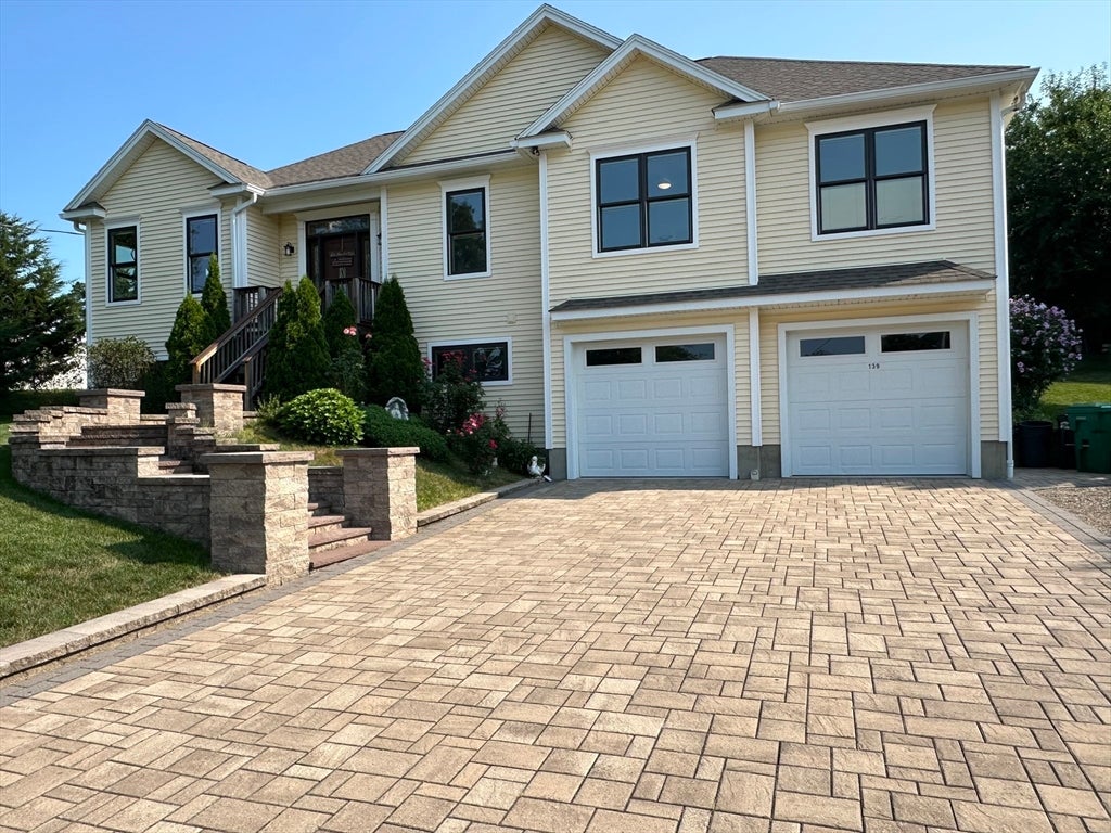 139 Blanchard St, Chicopee, MA, 139 Blanchard St, Chicopee, MA Photo #1