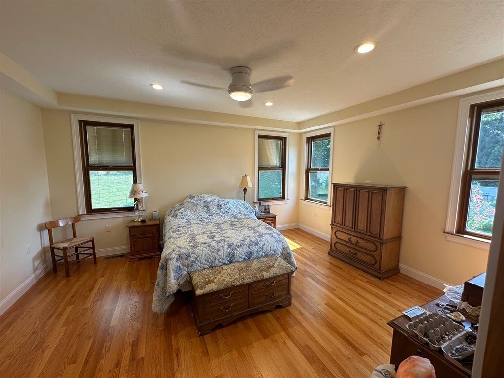 139 Blanchard St, Chicopee, MA, 139 Blanchard St, Chicopee, MA Photo #21