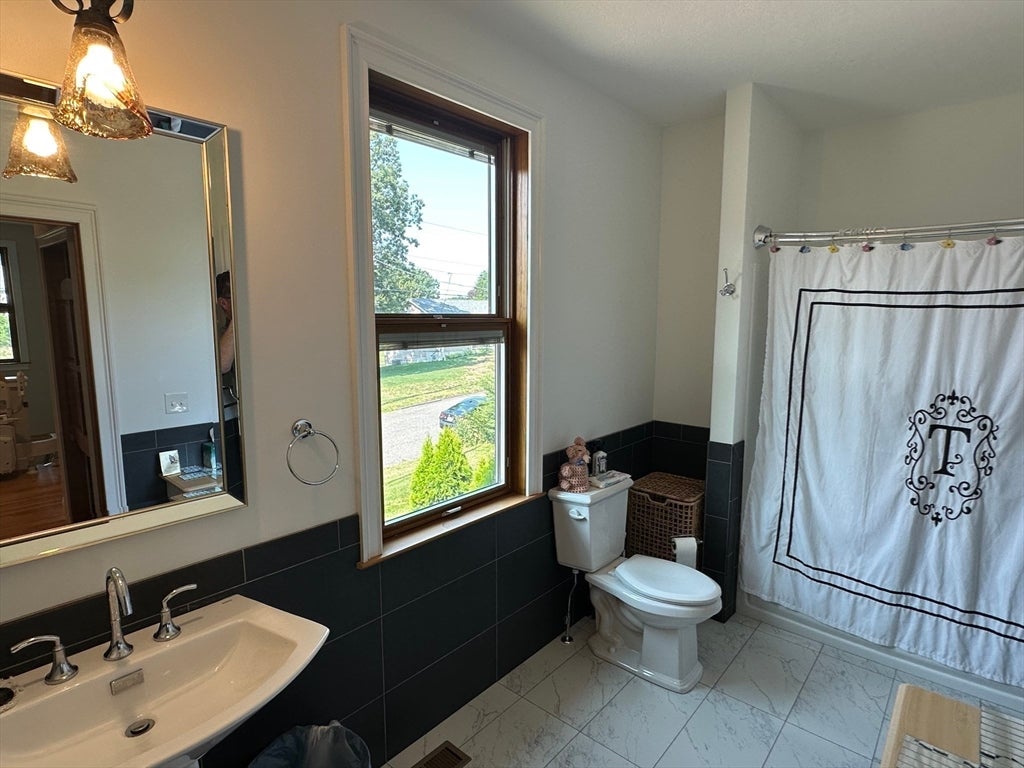 139 Blanchard St, Chicopee, MA, 139 Blanchard St, Chicopee, MA Photo #32