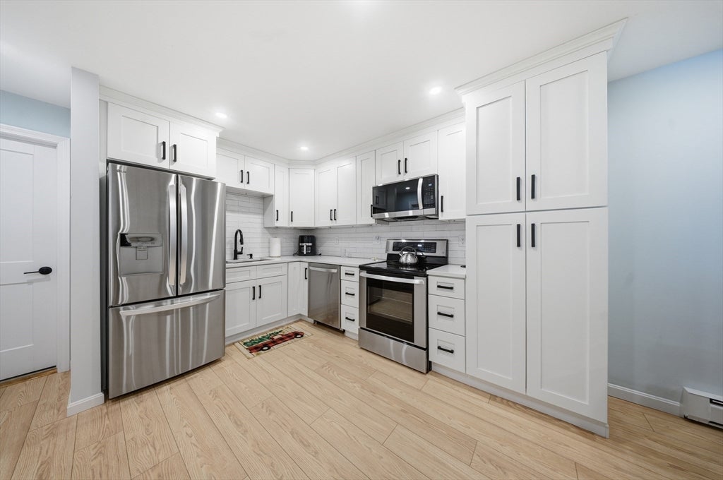 9 Weld St 19, Framingham MA 01702