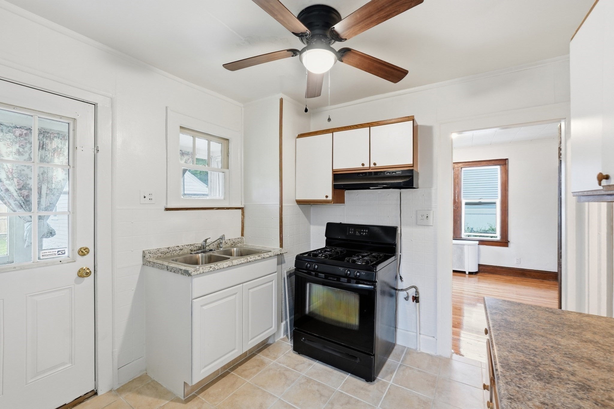 73 Santa Barbara St, Springfield, MA, 73 Santa Barbara St, Springfield, MA Photo #17