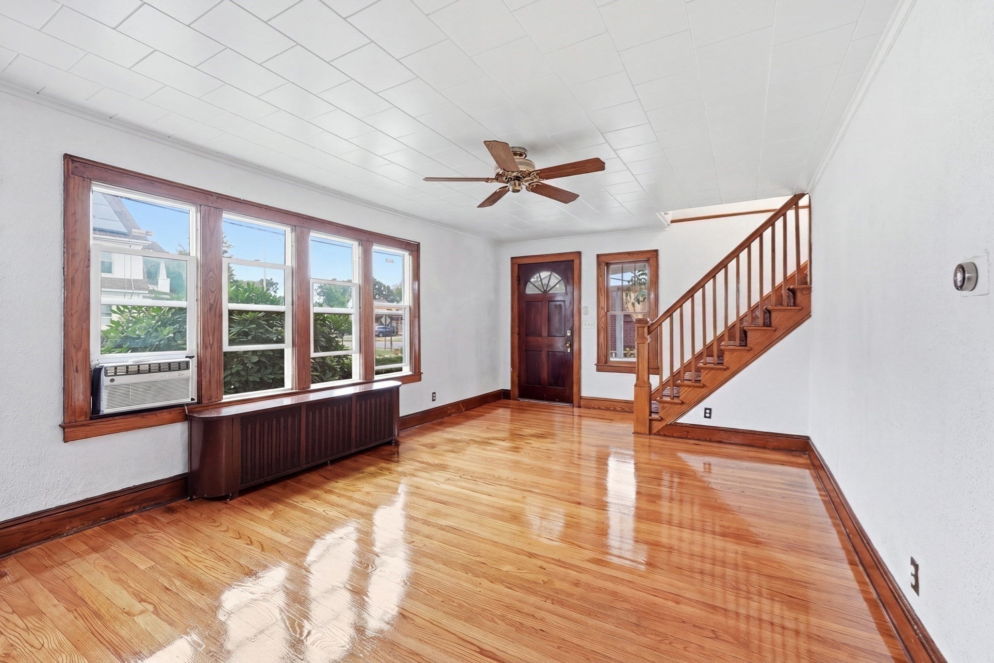 73 Santa Barbara St, Springfield, MA, 73 Santa Barbara St, Springfield, MA Photo #10