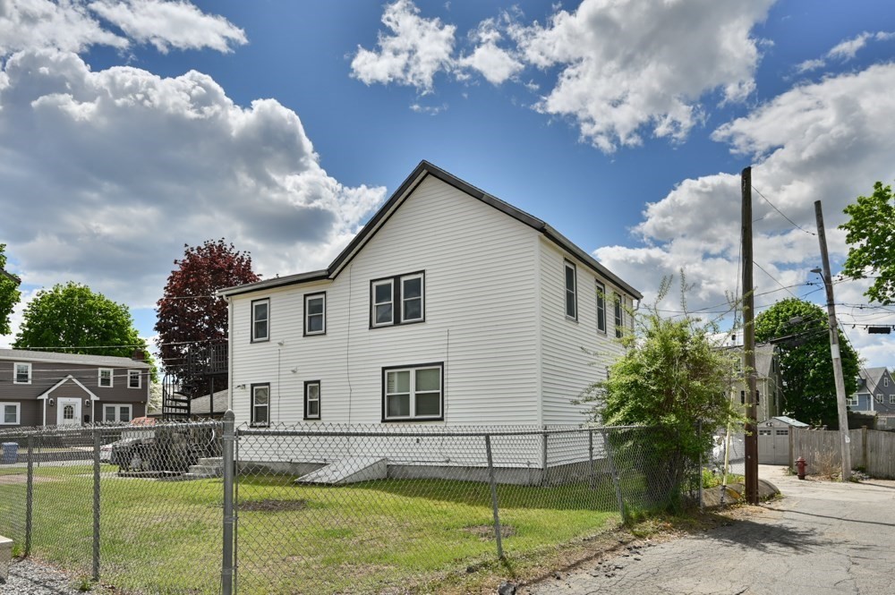 4 Wiley Pl, Wakefield, MA Photo #34