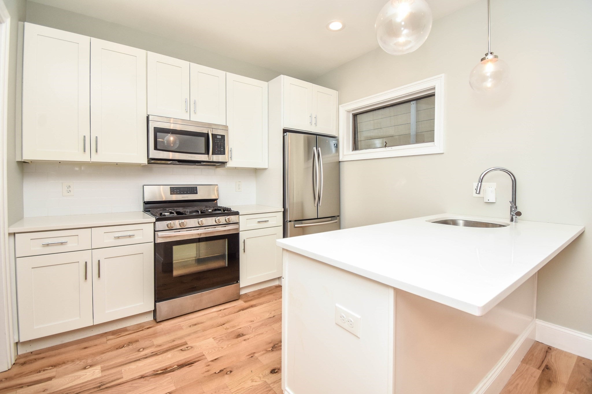 1114 Saratoga St #2, Boston, MA Photo #1