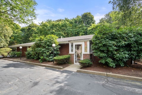 Photo of 18 Chestnut Pl, Brookline, MA 02445 (MLS # 73579776)