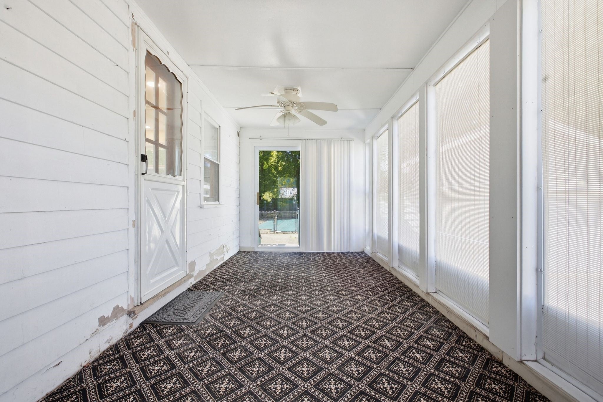 35 Marie St