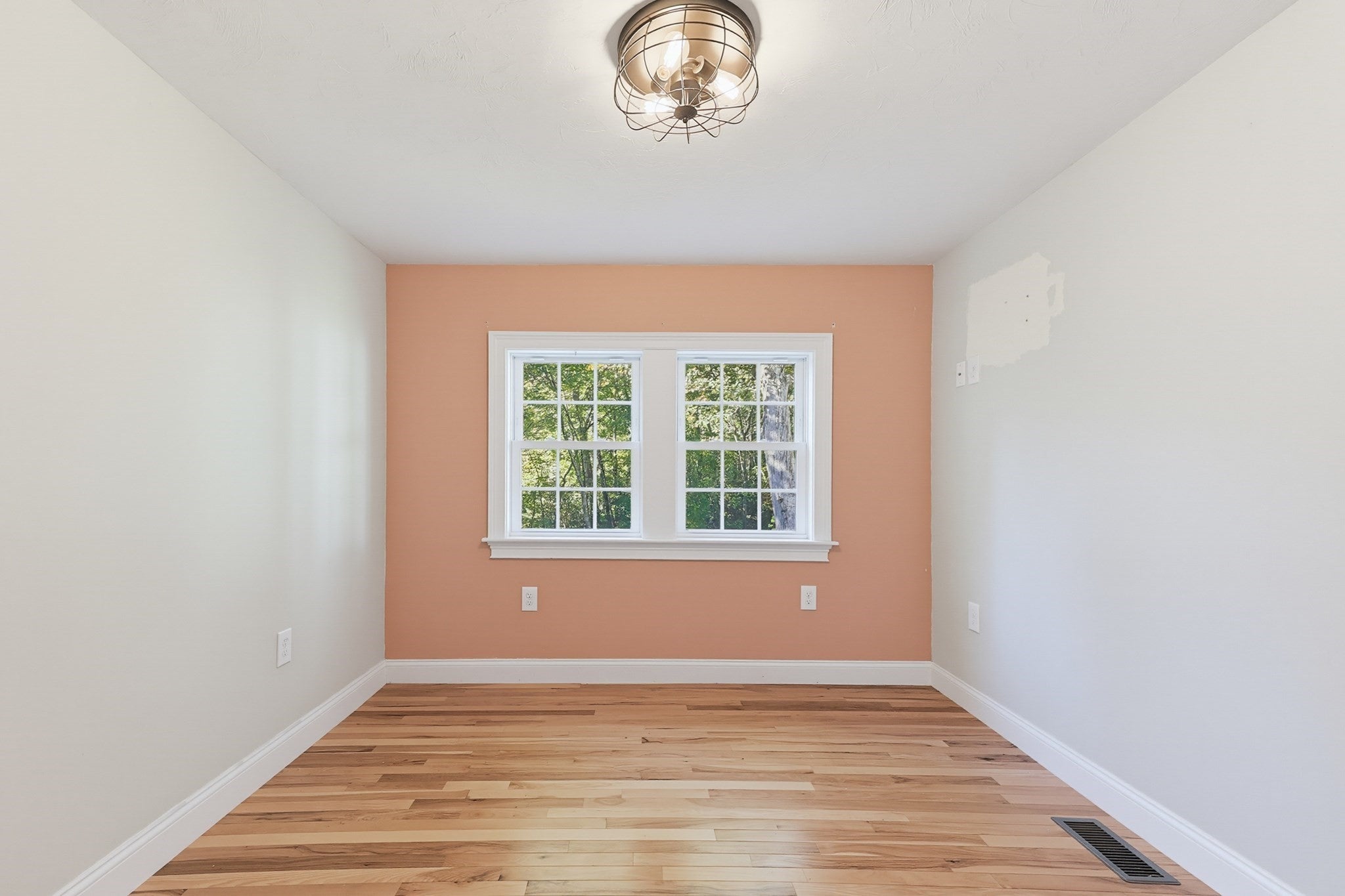 116 Lakeshore Dr, Blackstone, MA Photo #17