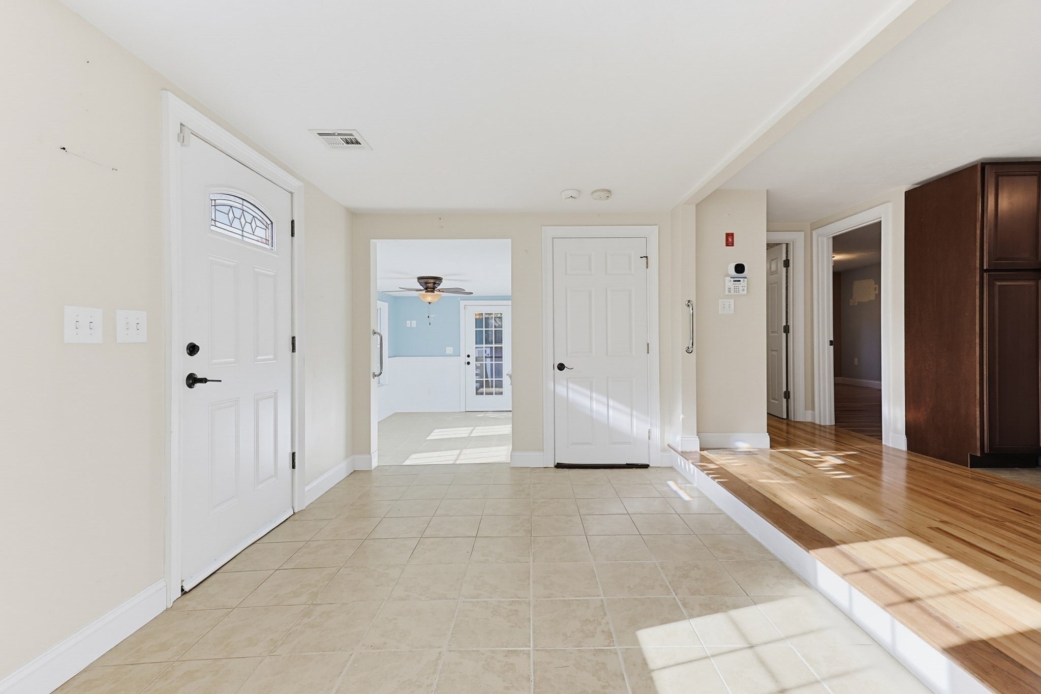 116 Lakeshore Dr, Blackstone, MA Photo #7