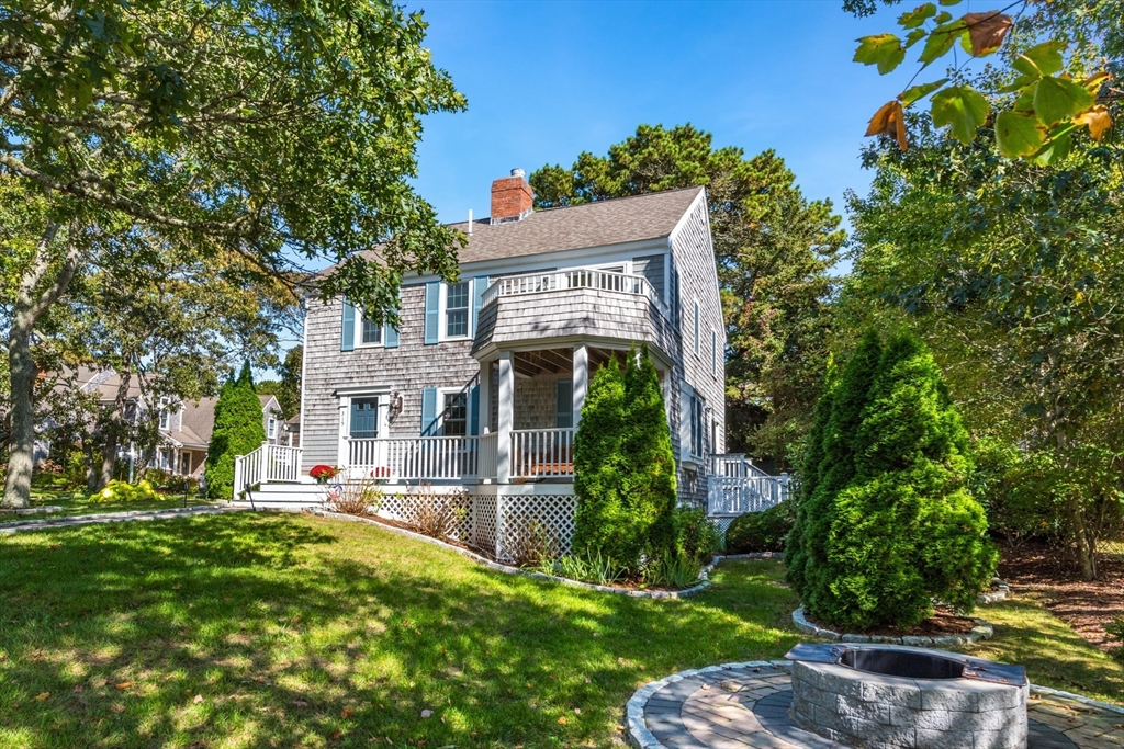 315 Pleasant St