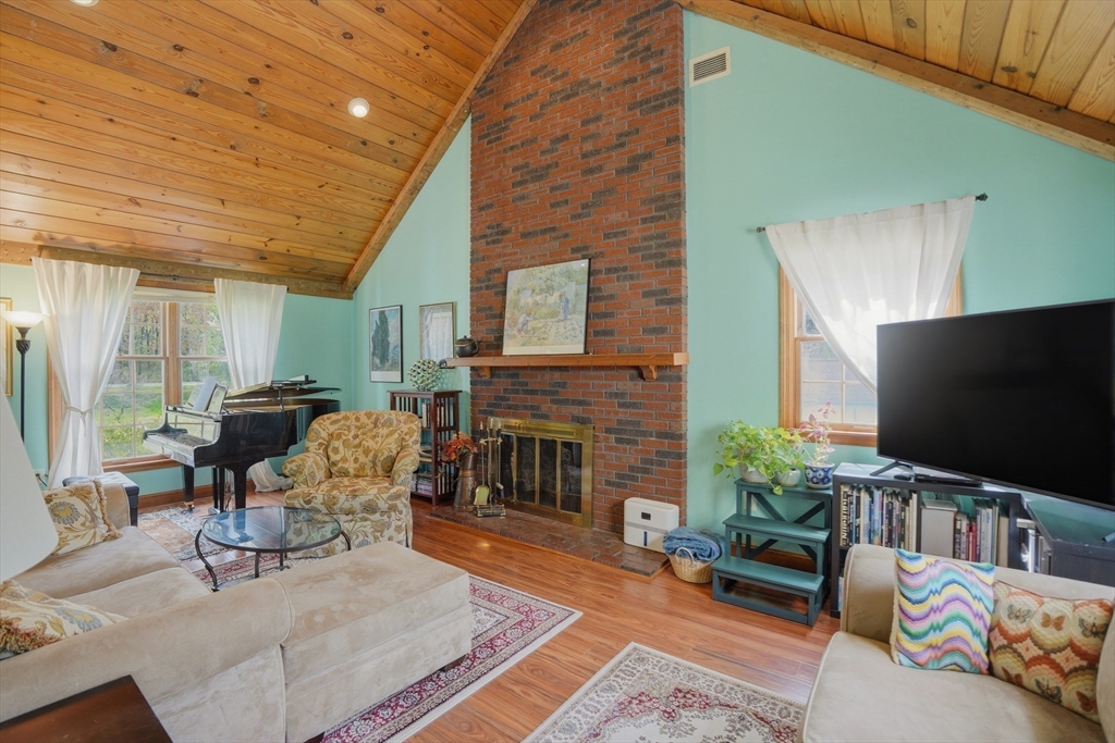 353 Marshall Street, Paxton, MA Photo #11