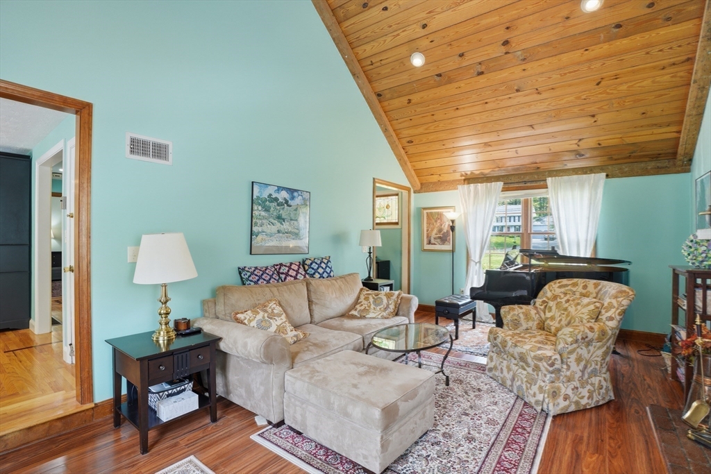 353 Marshall Street, Paxton, MA Photo #13