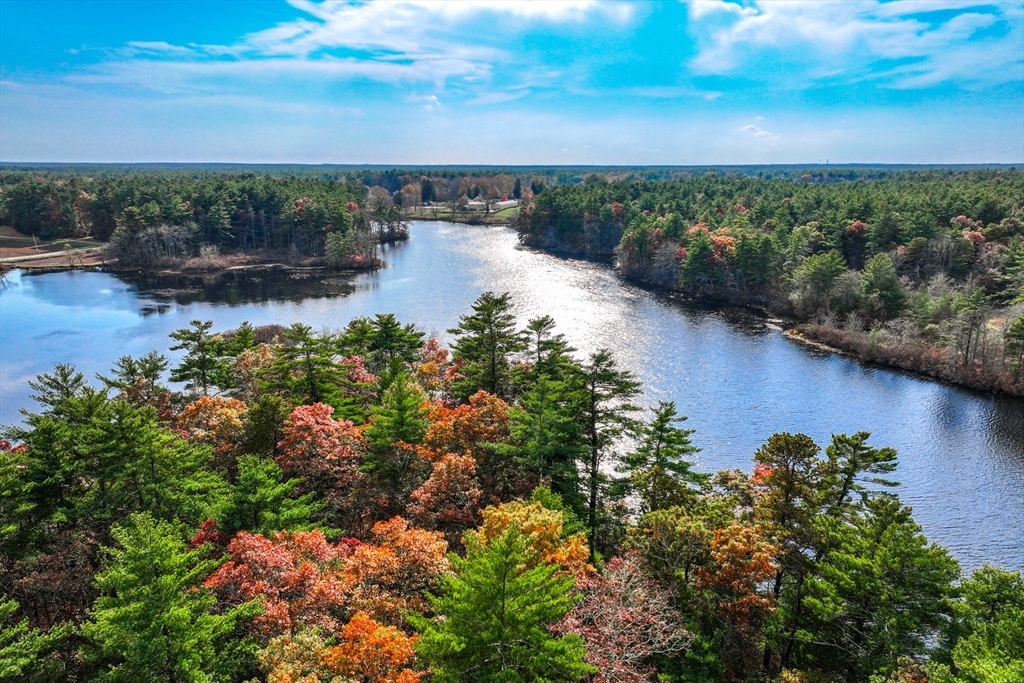 Rochester, Massachusetts 02770, United States, ,Land,Pending,22178