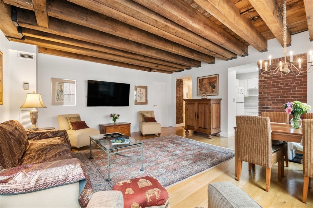 99 Fulton Street 2-5