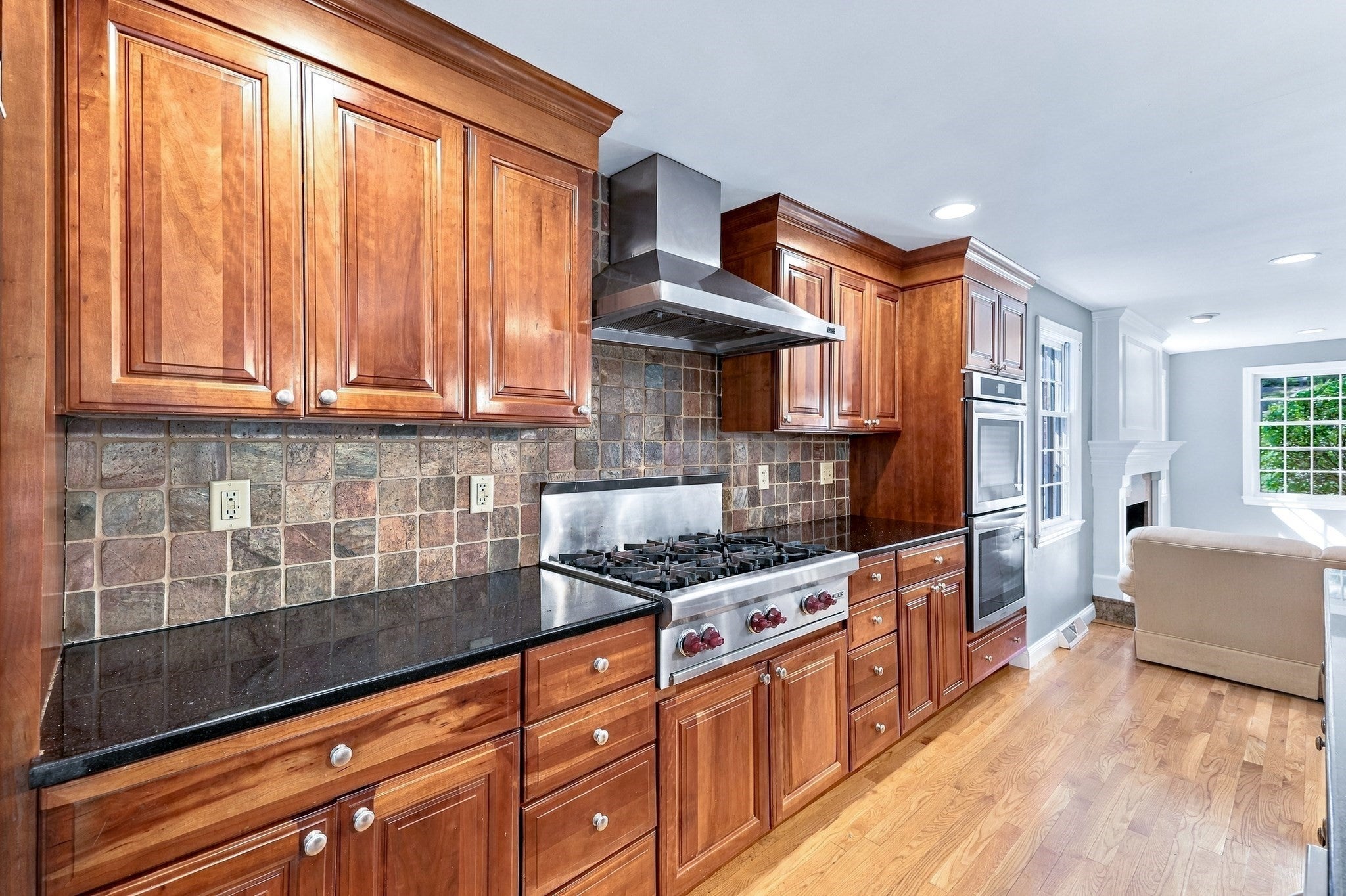 41 Amble Rd, Chelmsford, MA, 41 Amble Rd, Chelmsford, MA Photo #6