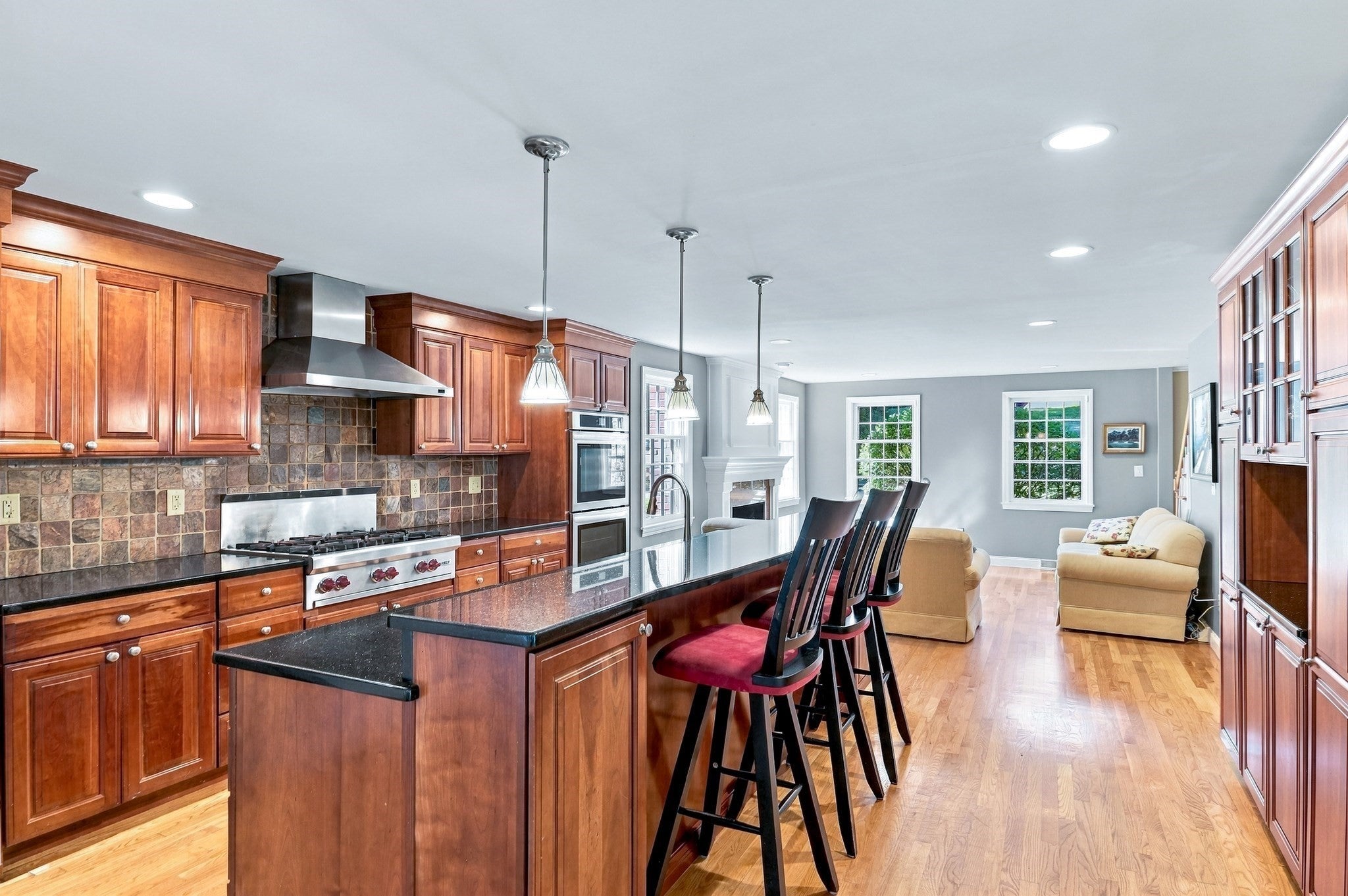 41 Amble Rd, Chelmsford, MA, 41 Amble Rd, Chelmsford, MA Photo #5