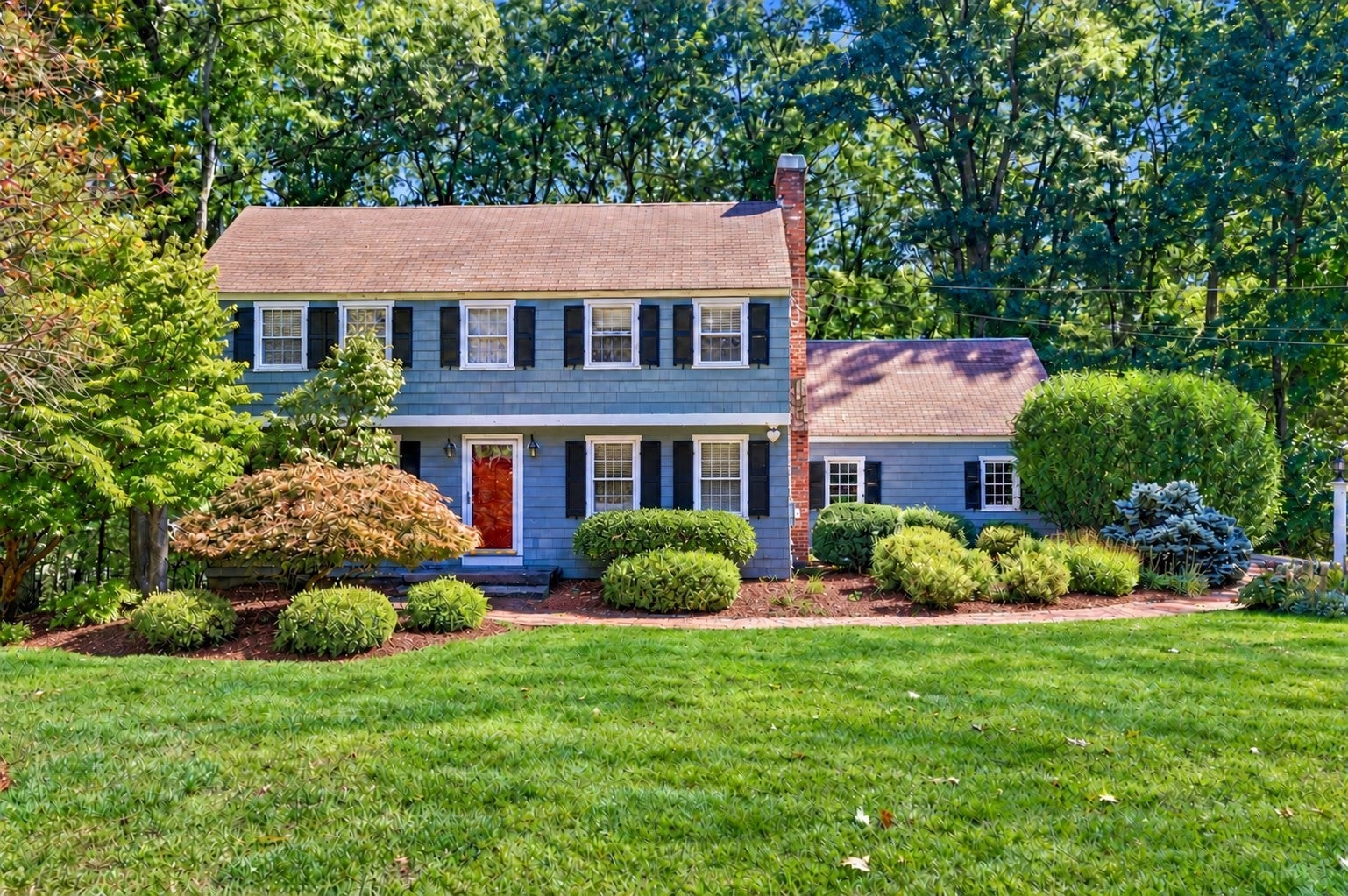 Photo of 41 Amble Rd, Chelmsford, MA