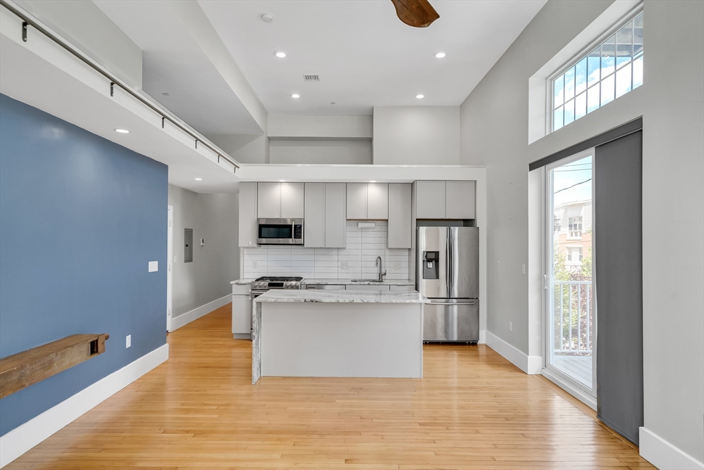 204 Spencer Ave 6