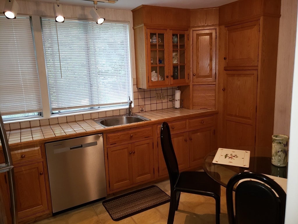 5 Longwood Drive 205