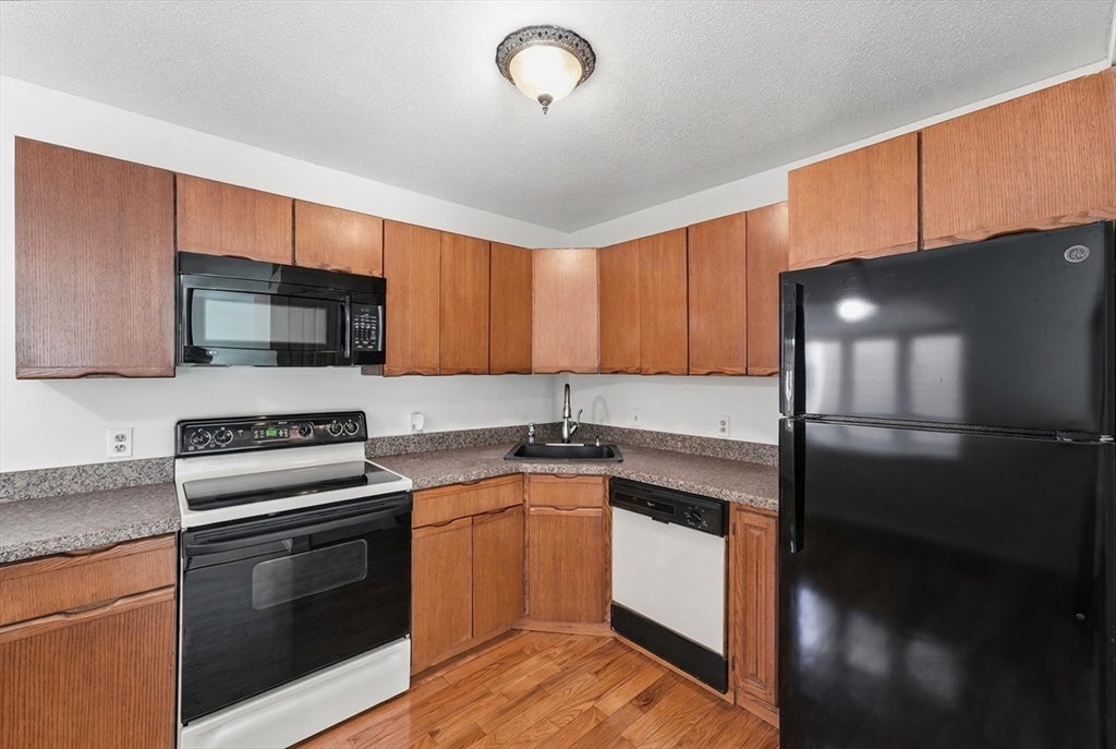 43 S.View DR #43, Southwick, MA, 43 S.View DR #43, Southwick, MA Photo #7