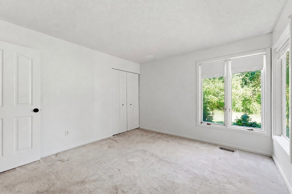 43 S.View DR #43, Southwick, MA, 43 S.View DR #43, Southwick, MA Photo #14