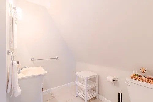 27R Albion St #2, Somerville, MA Photo #12