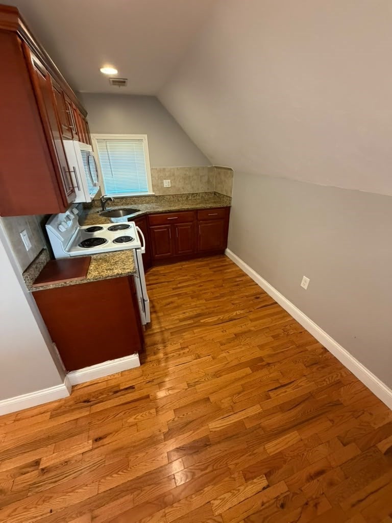 25 Fairmount Ave #2, Brockton, MA Photo #5