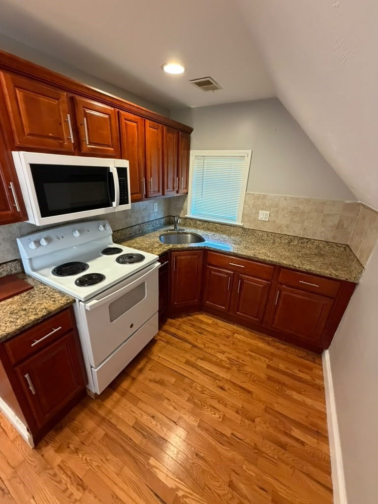 25 Fairmount Ave #2, Brockton, MA Photo #6