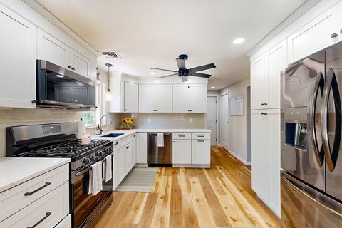 Photo of 102 Edgewood Ave, Methuen, MA 01844 (MLS # 73527253)